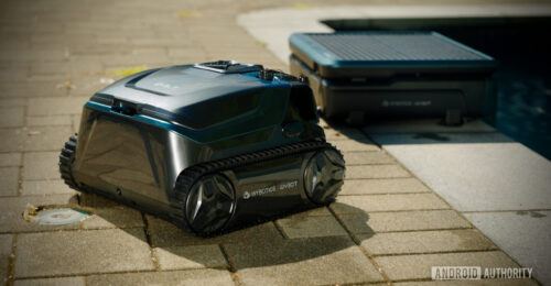 I thought all pool robots needed constant attention, but this one changed my mind