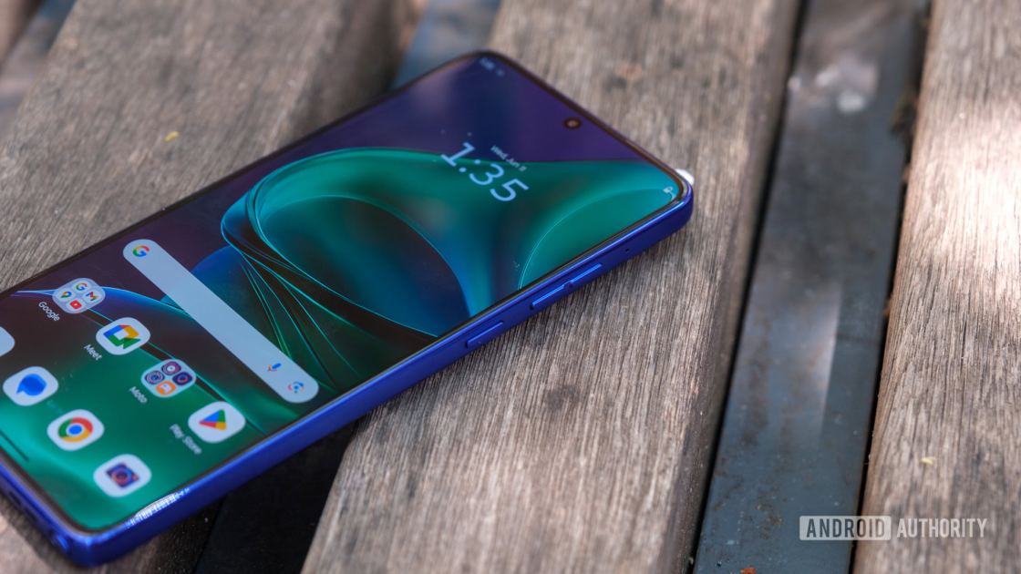Moto G Stylus (2025) falls below Prime Day price in Amazon deal