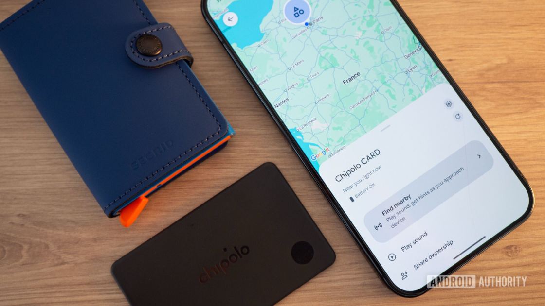 Googlebook owners finally get an explanation for the missing Find Hub app