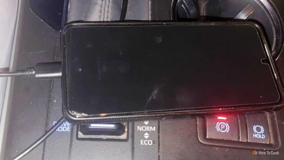 I stopped using Android Auto wirelessly after realizing what it was doing to my phone