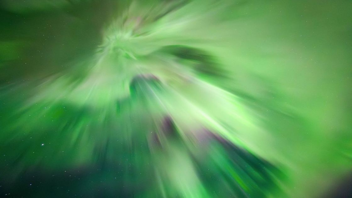  Aurora expert captures rare pulsating northern lights in remarkable detail: 'One of the most profound sightings of my career' 