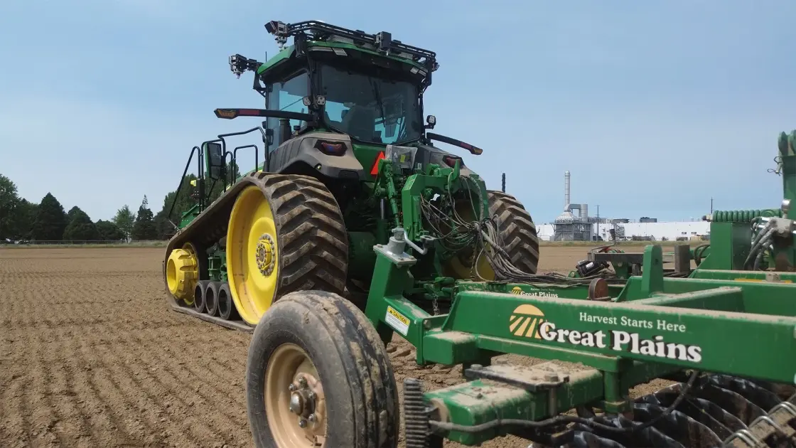 This $548 Million Startup Built a Laser That Kills Weeds. Now It’s Cutting Roughly 49 Jobs