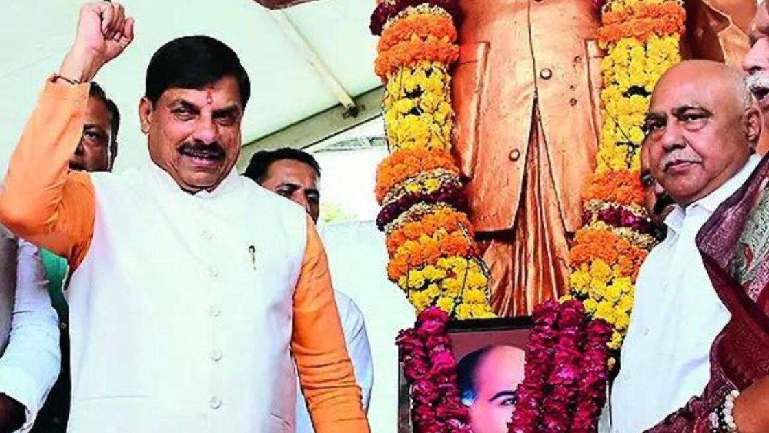 Congress slams MP CM over 'land deals', Akhilesh sees 'BJP plot' to topple 3 CMs