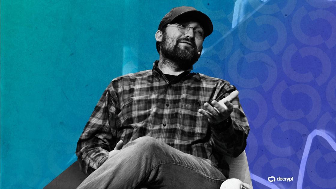 Quantum Proposal Won’t Save Satoshi’s Bitcoin, Says Cardano Founder Hoskinson