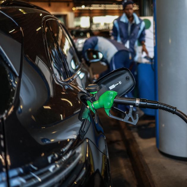 Oil Prices Jump and Stocks Drop After Trump’s White House Speech