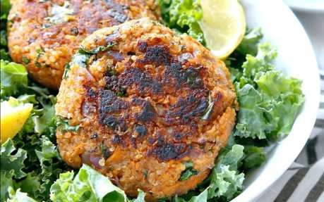 Quinoa Kale Veggie Burgers [Vegan]