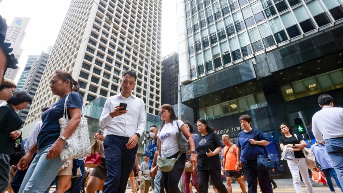 Why Singapore wealth-tech firms are choosing Hong Kong as their first overseas market