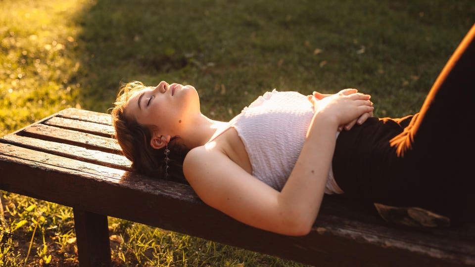 The No. 1 Habit To Unlock Happiness Even On The Worst Days, By A Psychologist