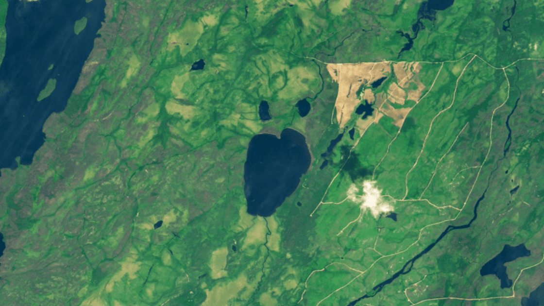  Canadian 'emoji' lake vanishes after dramatic, landslide-like collapse — Earth from space 