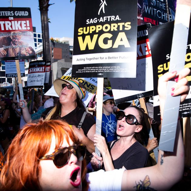 Hollywood Writers Union and Studios Reach Contract Deal