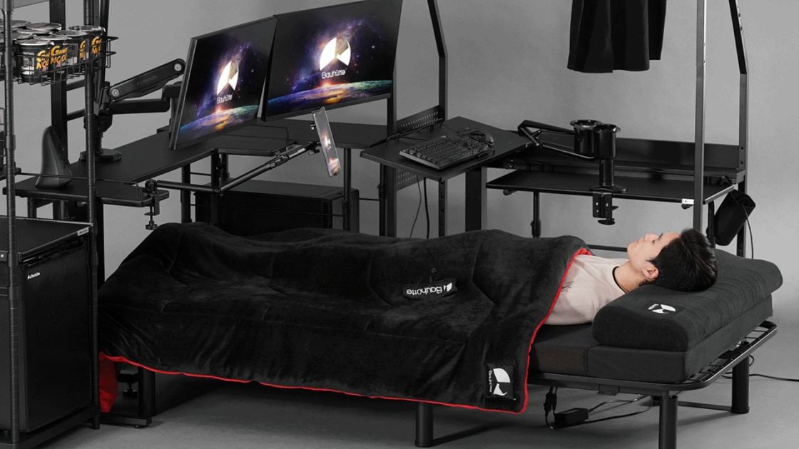  Japanese furniture brand reveals the Electric Gaming Bed 2, the 'forbidden layout' built for the 'supremely decadent' 