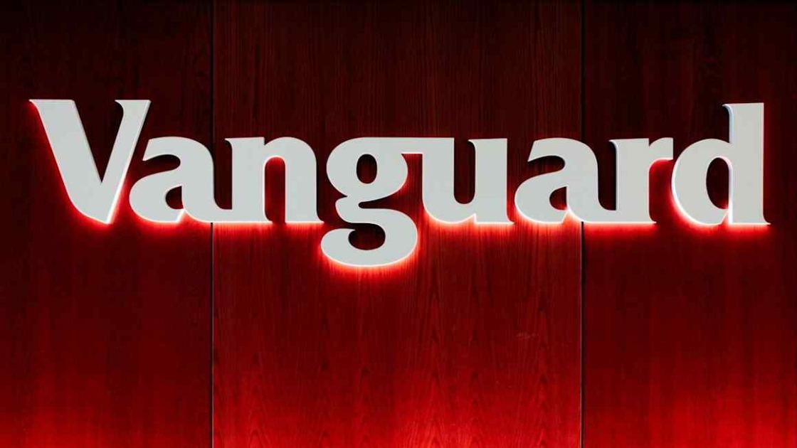 Vanguard fund becomes first ETF to top $1tn in assets