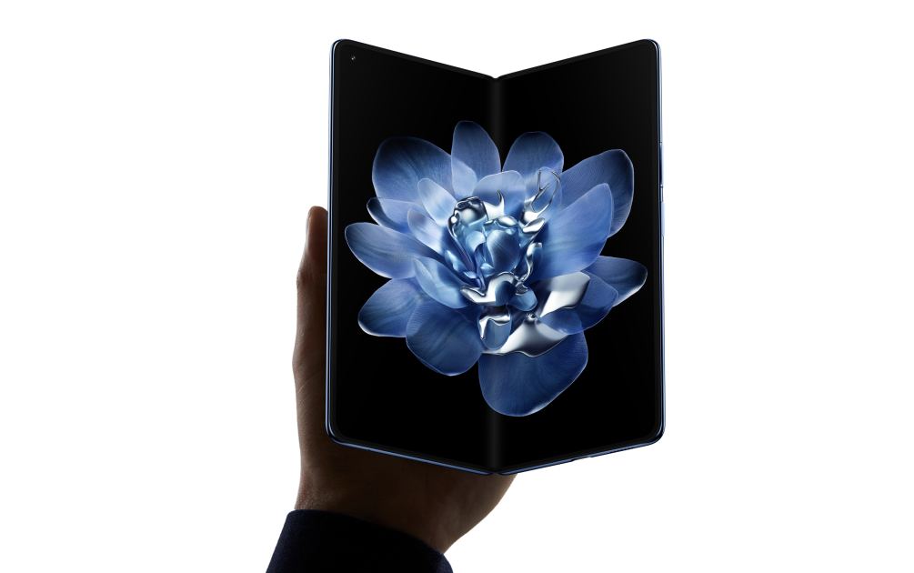 Headaches for Samsung as the Galaxy Z Fold 8 may get another mighty competitor this summer