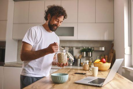 Morning Habits That Damage Your Heart, According to a Cardiologist