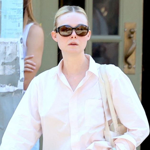  Elegant It Girls Agree: These Pants With This Flat-Shoe Trend Define Cool in Fall 2026 