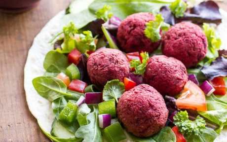 Your Heart Will Skip a Beat Over These 15 Beautiful Vegan Beet Recipes