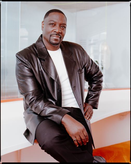 ‘Euphoria’ Star Adewale Akinnuoye-Agbaje Went Method to Play Alamo: Speaking in His Southern Accent for 9 Months ‘Was a Sacrifice I Was Happy to Make’