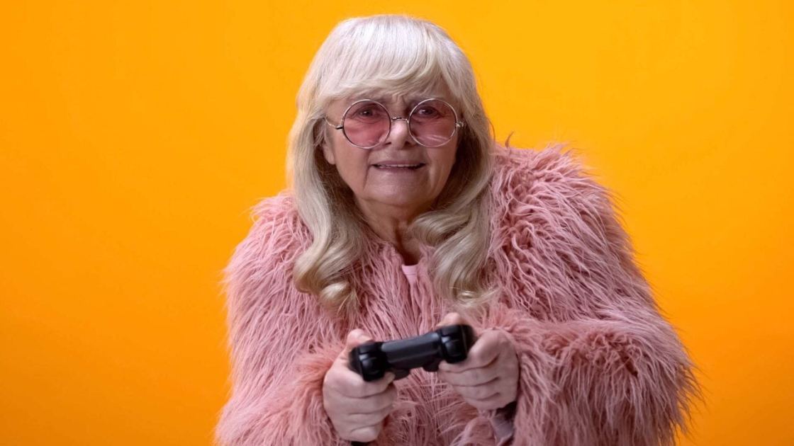 A 91-Year-Old Woman Who Received A Wellness Check From Police Was Just Busy Gaming