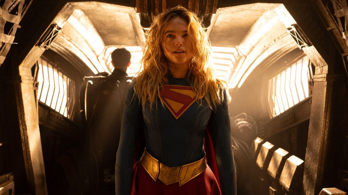 Why Supergirl's Movie Costumes Keeps The Comic's Classic Skirt [Set Visit]