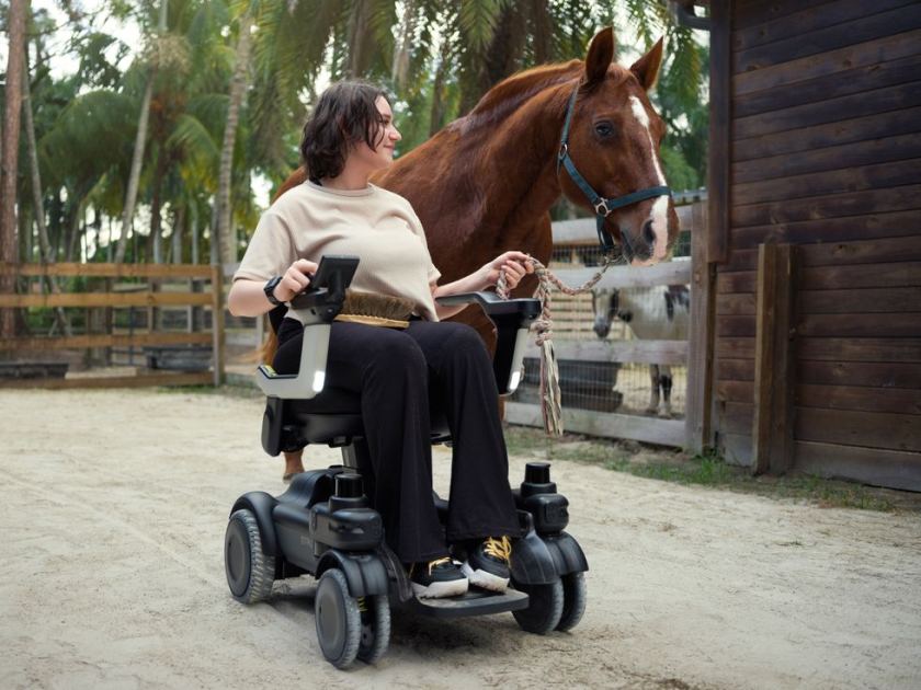 Lidar Mobility Device Assists Navigation and Avoids Collisions