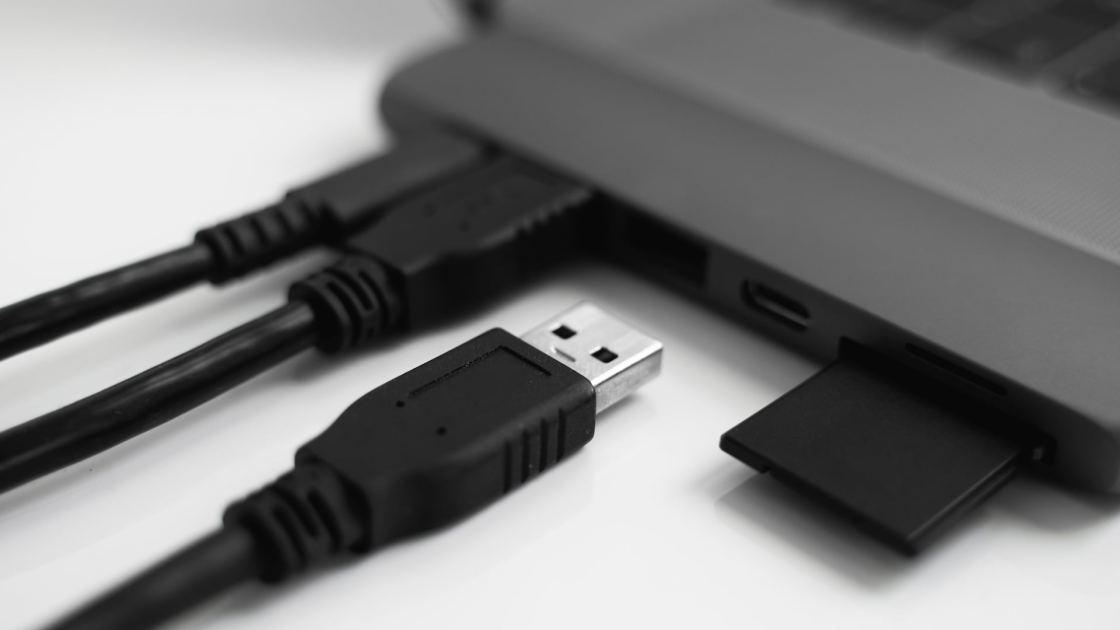This Free Mac App Can Explain Why Your USB-C Cable Is Charging So Slowly