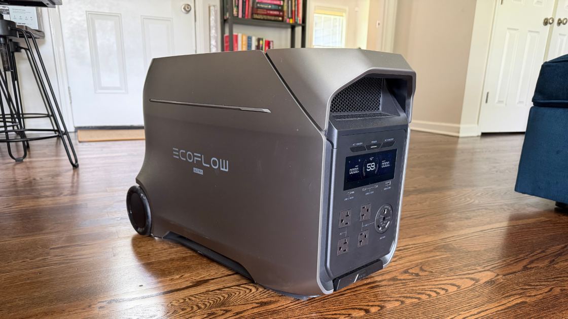 I Rely on This Portable Power Station During Emergencies, and It's $700 Off Right Now