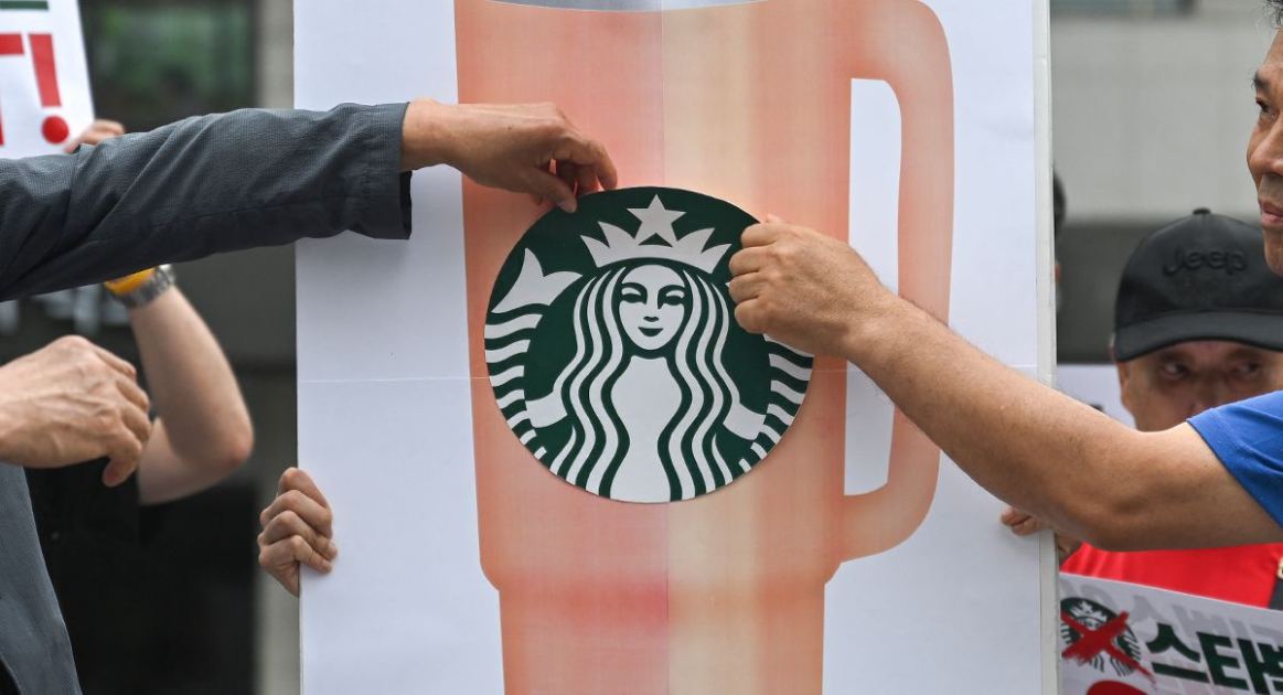  Starbucks' catastrophic branding fail can't all be blamed on AI 
