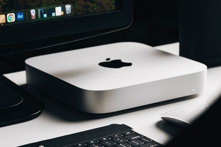 Apple’s looking at a politically radioactive fix for the memory crisis, and the US government isn’t happy about it