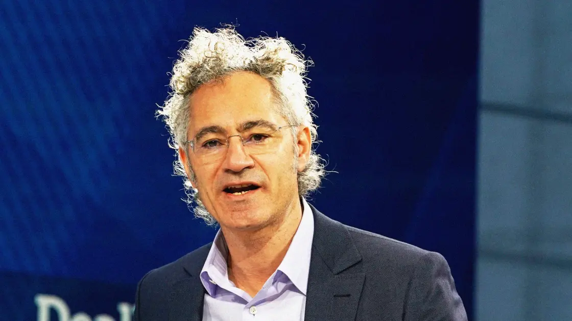 The Palantir CEO Just Accused AI Labs of ‘Tokenmaxxing’ at Corporate Customers’ Expense