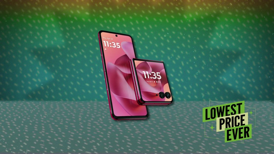 This Unlocked Motorola Razr+ Is Over $600 Off Right Now