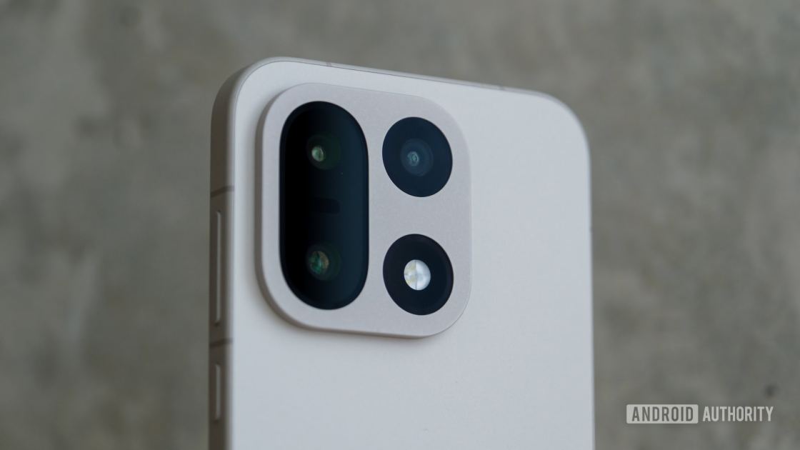 OnePlus 16 main camera leaks, and we’re not sure if it’s an upgrade or downgrade