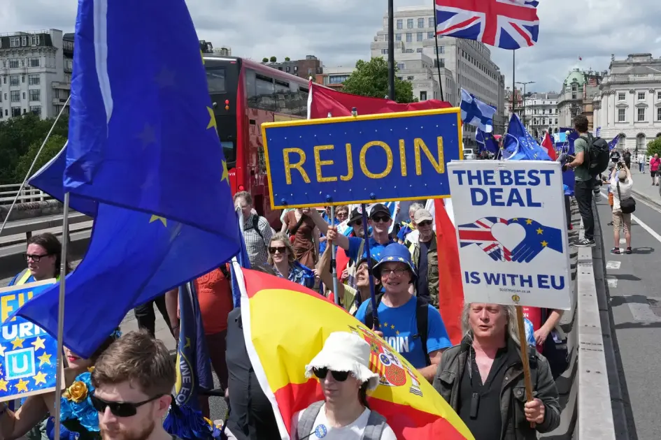 
            The verdict: Would your life change if the UK rejoined the EU?
        