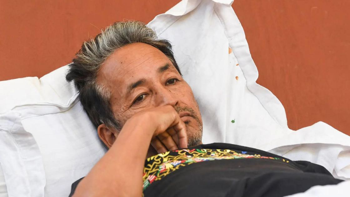 Health minister JP Nadda, MoS Jitendra Singh meet Sonam Wangchuk at Medanta Hospital