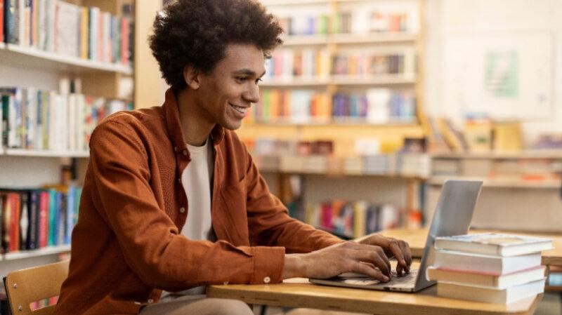 Personalized Learning: How New Tech Assists With Student-First Awareness