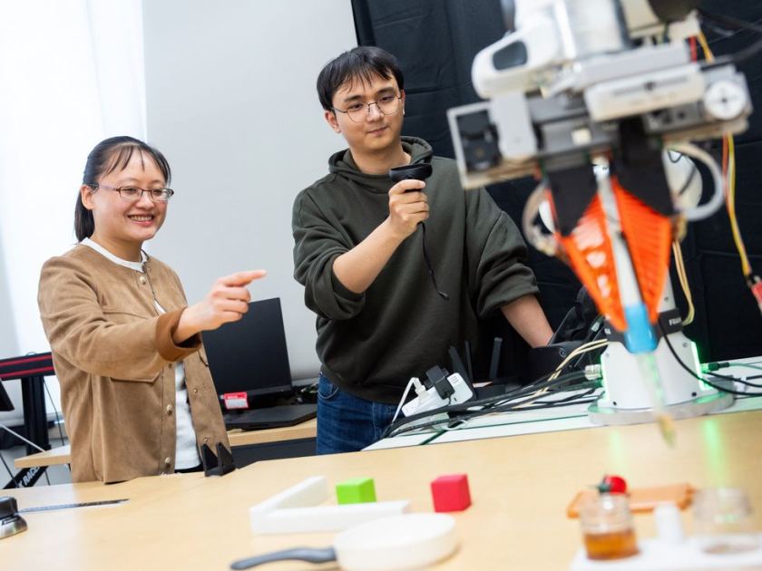 Award-Winning Researcher Trains Robots to Make Educated Guesses