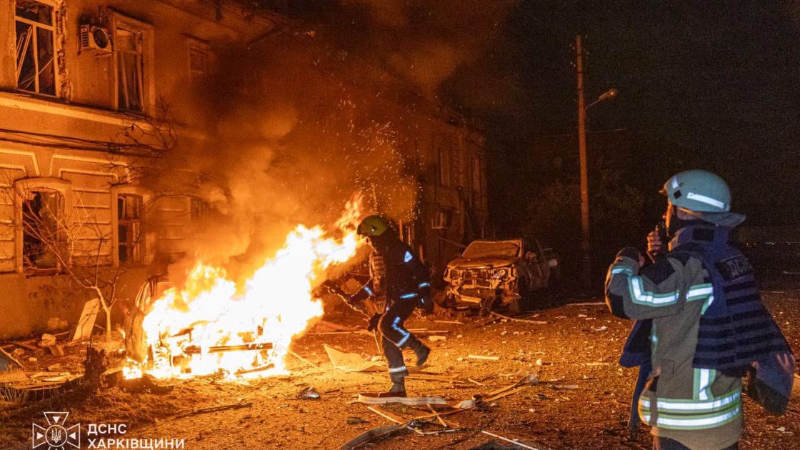 Зеленський: Лише за ніч через атаки РФ поранені 14 людей, двоє загинули