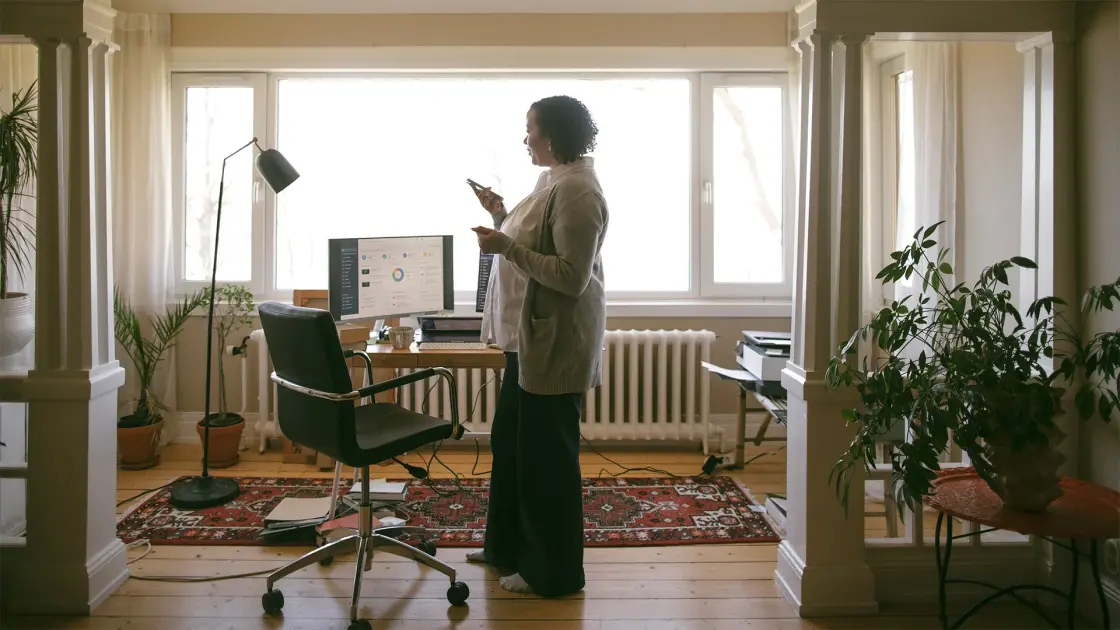5 Startup Ideas for Introverts That Reward Focus and Independent Work
