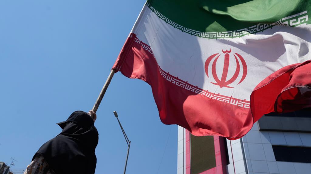 Israel and Iran step back from further strikes after renewed clashes