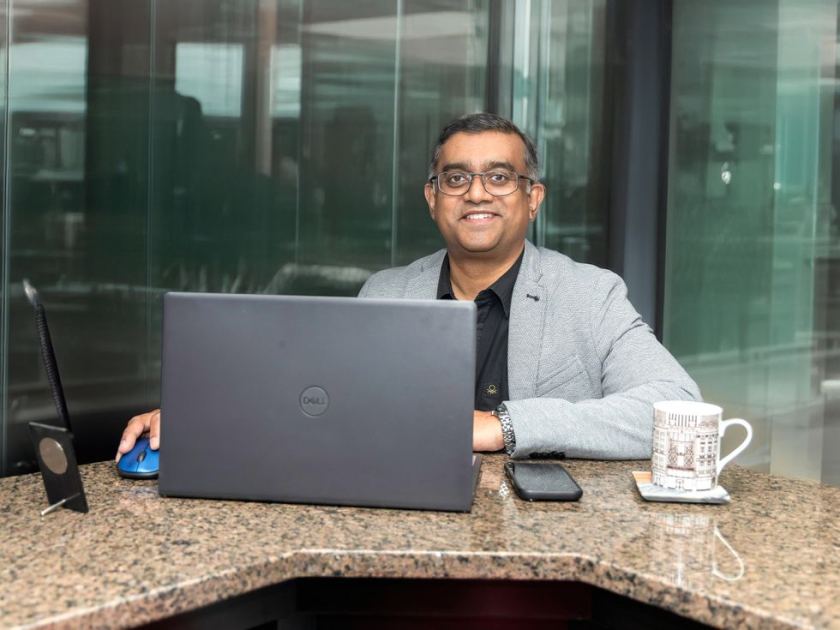 This Senior Member Solves Complex Product Lifecycle Challenges
