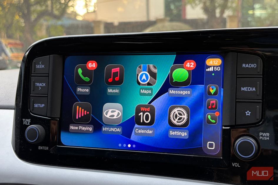 6 CarPlay apps that make it far more useful than Apple's default setup