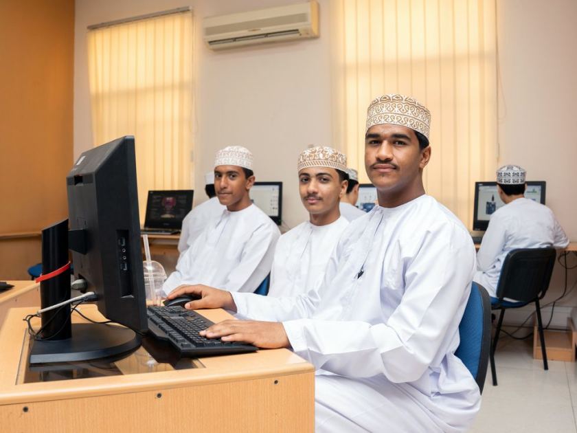 IEEE TryEngineering OnCampus Program Expands to 7 Universities
