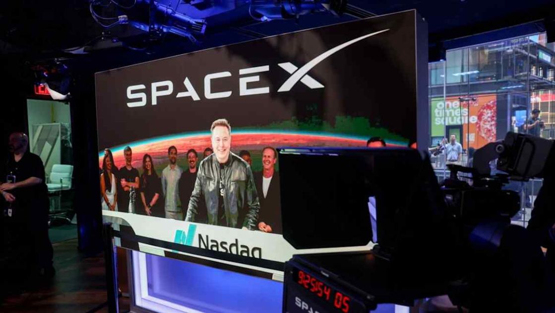 Elon Musk becomes trillionaire as SpaceX soars in Wall Street debut