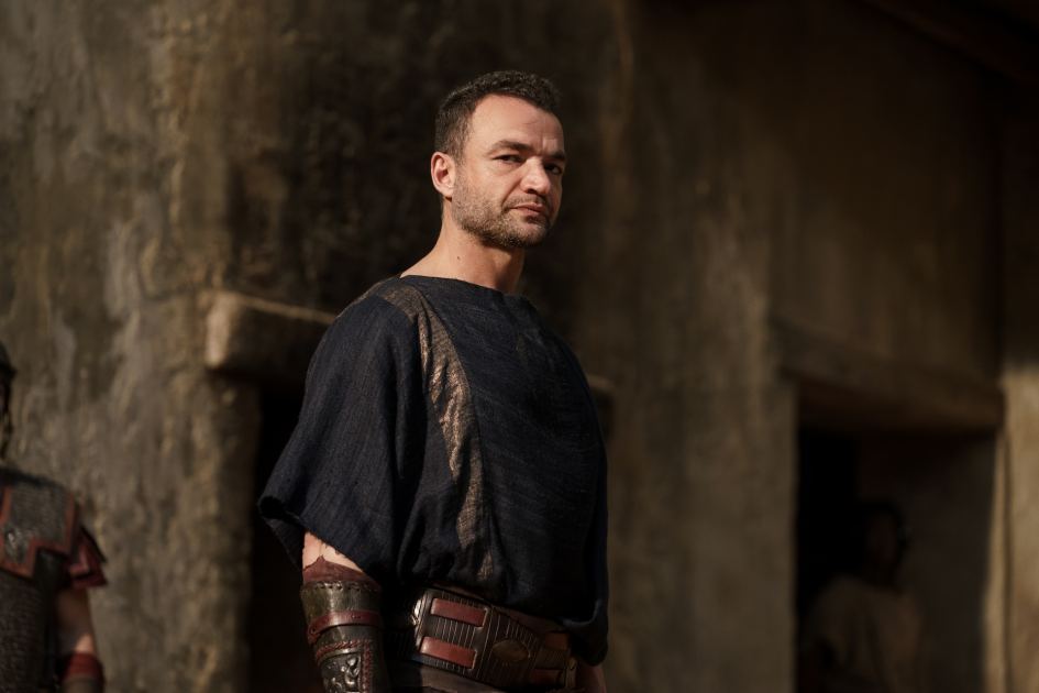 ‘Spartacus’ Creator on Killing [SPOILER] in the ‘House of Ashur’ Finale and His Advice for the ‘Buffy’ Reboot: ‘Swing for the Fences’