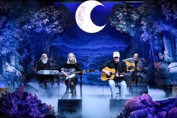 Wanna Feel Old? This Is Phoebe Bridgers’ Tonight Show Band Now