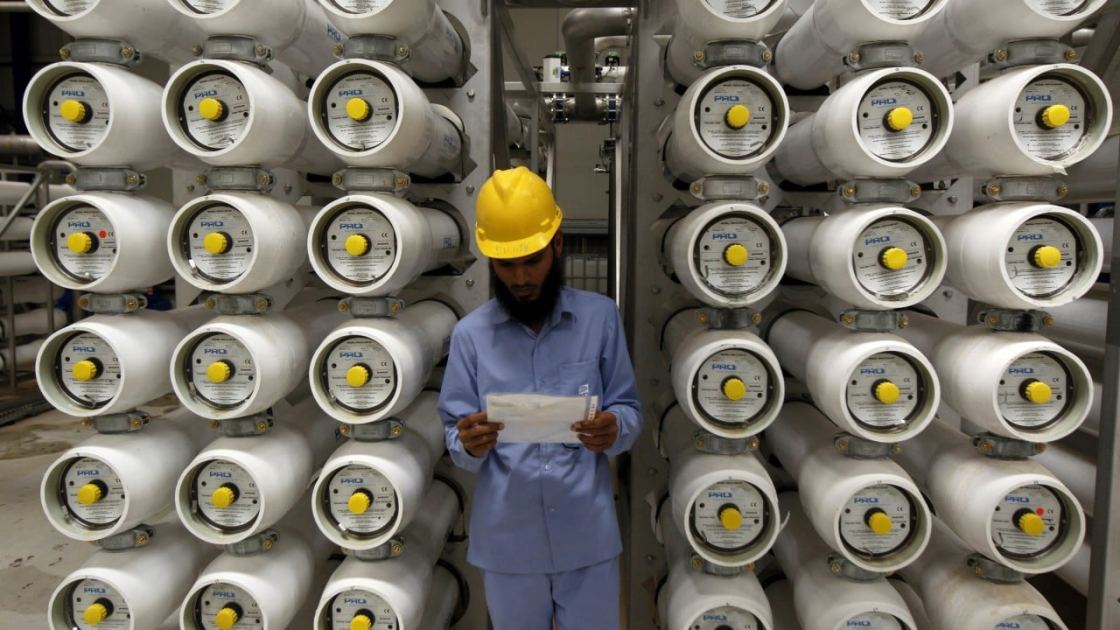 Iran strikes on desalination plants threaten Arab states’ water supplies