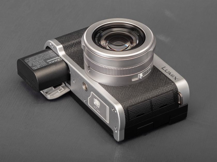 The Panasonic L10 won't fit in your pocket, but with good reason?