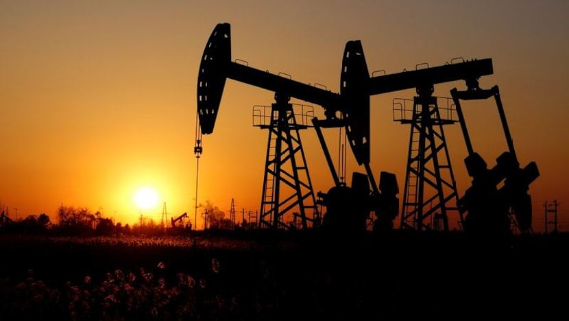 Oil prices jump nearly 5%, settle at highest since January 2025 on Middle East conflict