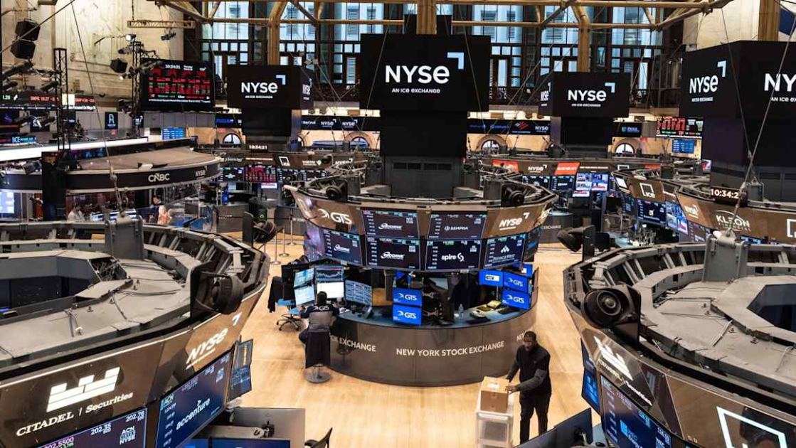 Stocks and bonds slump in tandem as Iran shock leaves investors ‘nowhere to hide’   