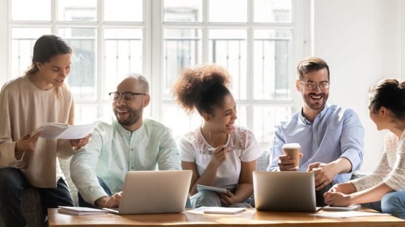 Peer Learning: What It Is And Why It Works