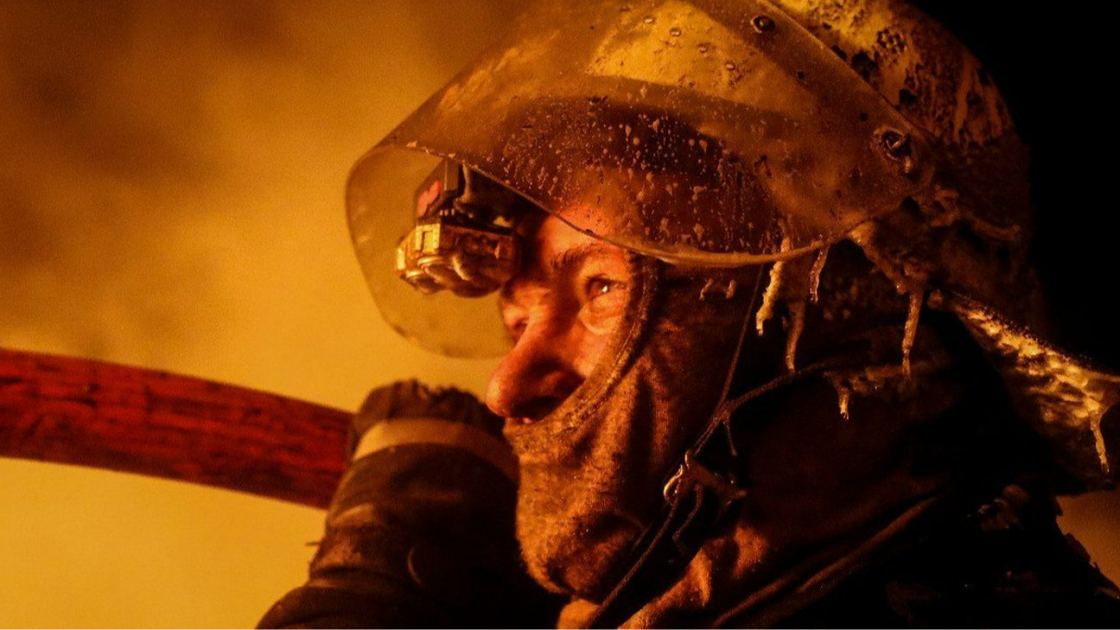 На Хмельниччині РФ атакувала кілька підприємств: виникли пожежі
